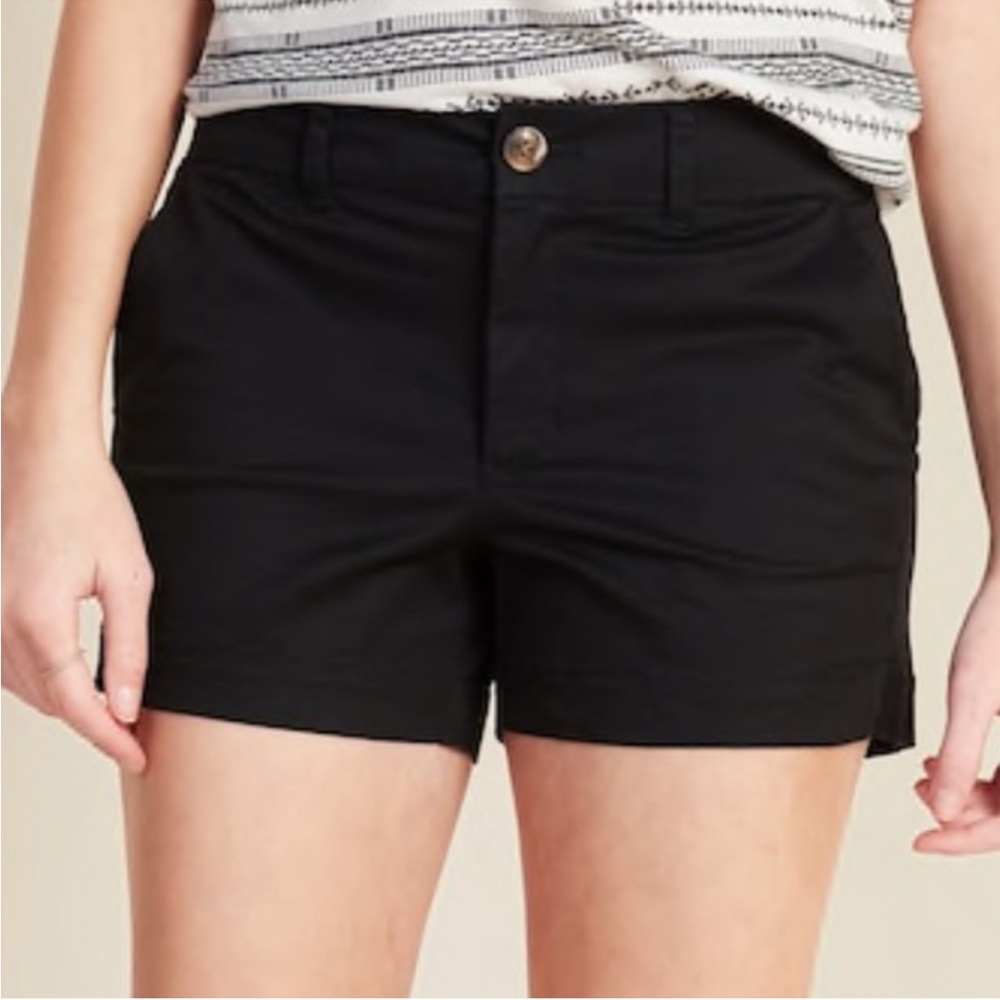 Old Navy Everyday Short NWT